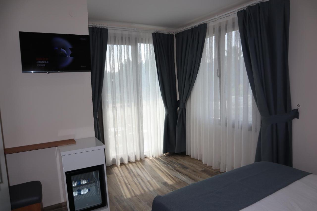 Aurora Sigacik Hotel เซเฟริฮิซาร์ ภายนอก รูปภาพ